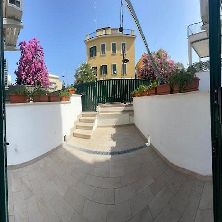 Riviera Albachiara Anzio B&B מראה חיצוני תמונה